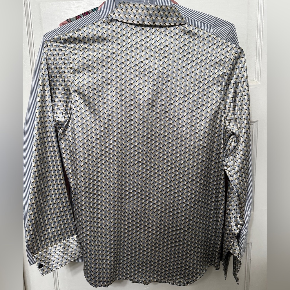 XS Satin button down - Picture 2 of 3
